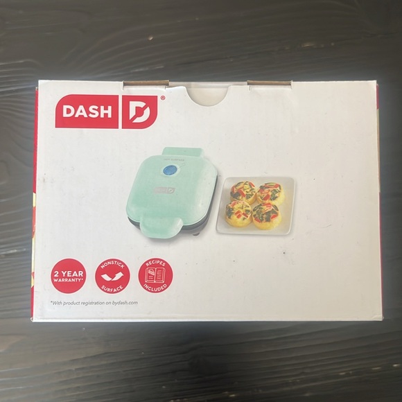 NIB dash egg bite maker - Picture 5 of 6